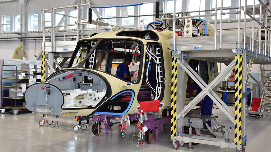 Pierwszy AW149 produkowany w Polsce na stanowisku montażowym