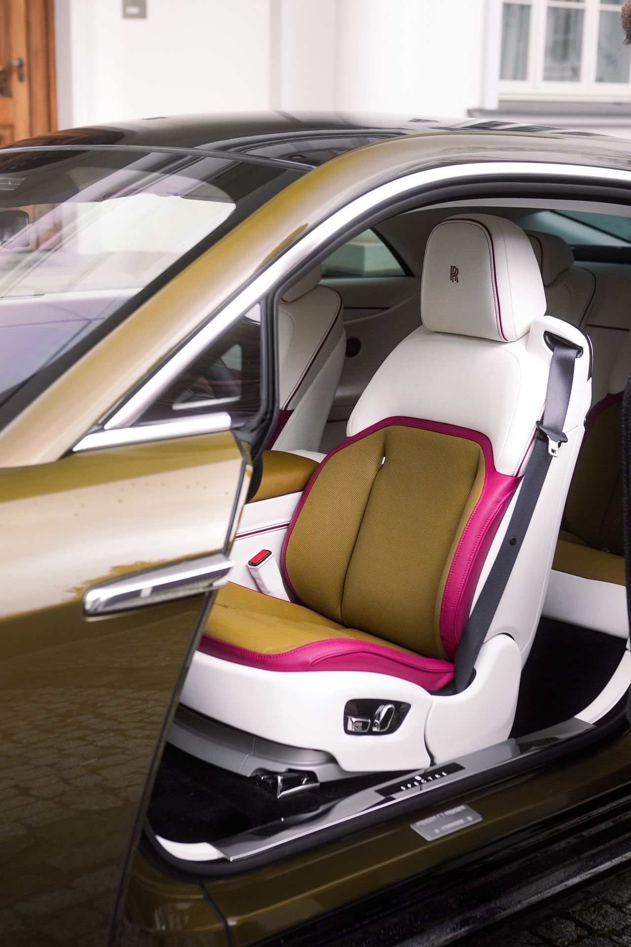 Rolls-Royce Spectre