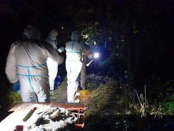 Strzały w lesie pod Olkuszem. 44-latek nie żyje, podejrzanego zatrzymano kilka godzin później