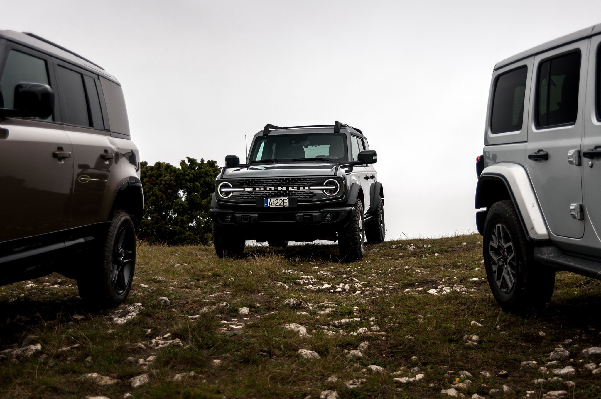 Defender, Bronco, Wrangler