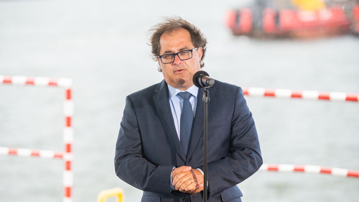 GDYNIA, POLAND - 2020/07/06: Minister of Maritime Affairs and Shipping, Marek Grobarczyk speaks to the media during the event at the Port of Gdynia.
The Prime Minister took part in the ceremonial signing of the cooperation agreement between the Central Communication Port (CPK) and the Port of Gdynia. (Photo by Mateusz Slodkowski/SOPA Images/LightRocket via Getty Images)