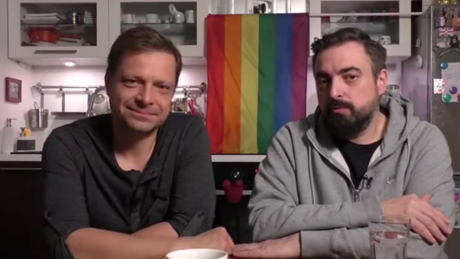 "Zabawa w chowanego". Dokument cieszy się sporą popularnością