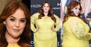 130 kilogramów Tess Holliday walczy o uwagę w żółtych frędzlach
