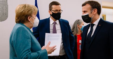 Koronawirus. Luźniej nie będzie. Cała Europa zaostrza przepisy, a Polska nie planuje innej drogi