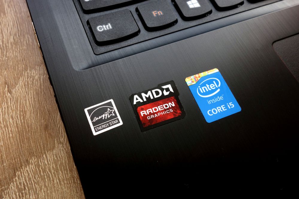 Intel przeportował kompilator AMD na swój sprzęt i zyskał 10 proc. wydajności