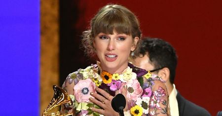 Taylor Swift podziękowała ukochanemu Joe Alwynowi na Grammy. Pandemia bardzo ich zbliżyła