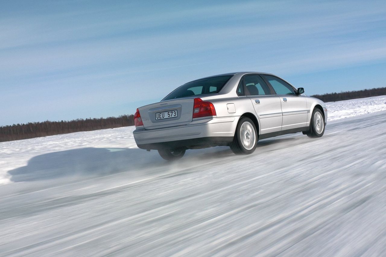 Zaskakująca usterka, która objawia się zimą. Co zrobić, jeśli nie działa napęd 4x4?