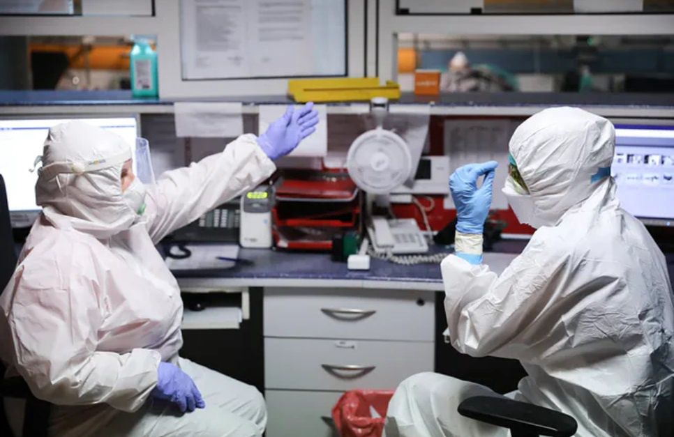 Koronawirus Francja. Pomimo epidemii zorganizowali imprezę na 500 osób