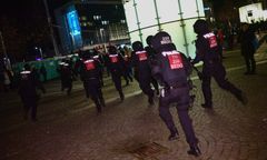 Koronawirus. Demonstracja koronasceptyków w Lipsku. Starcia i aresztowania