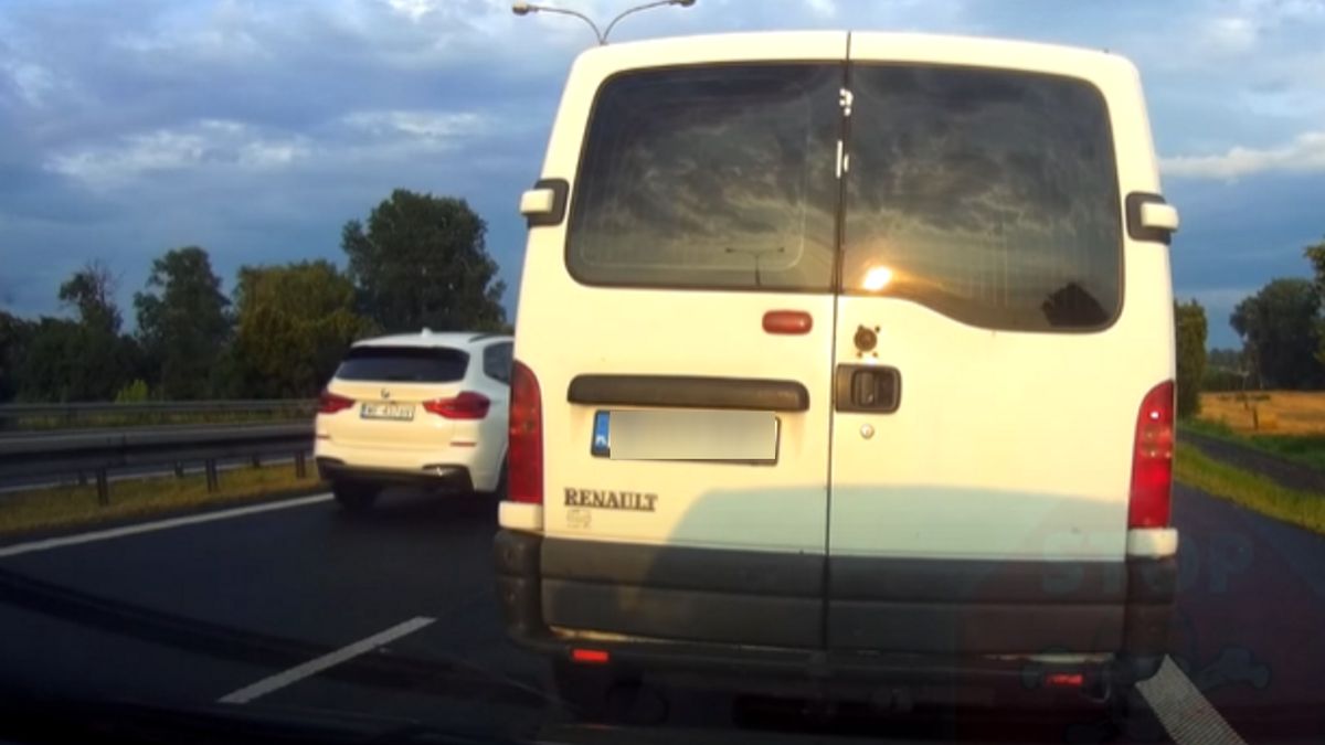 Kierowcy musieli zwolnić