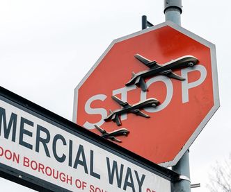 Zuchwała kradzież dzieła Banksy’ego. Już po godzinie zniknęło