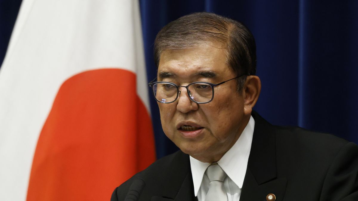 TOKYO, JAPAN - NOVEMBER 11: (---EDITORIAL USE ONLY  MANDATORY CREDIT - 'KIYOSHI OTA /BLOOMBERG/ POOL' - NO MARKETING NO ADVERTISING CAMPAIGNS - DISTRIBUTED AS A SERVICE TO CLIENTS----) Japanese Prime Minister and leader of the ruling Liberal Democratic Party (LDP) Shigeru Ishiba speaks during a press conference at the prime minister's official residence in Tokyo, Japan on November 11, 2024. (Photo by Kiyoshi Ota / POOL/Anadolu via Getty Images)