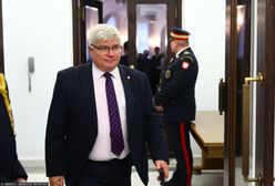 Kłopoty ministra. "Musi odejść", "nie nadaje się do tej funkcji"