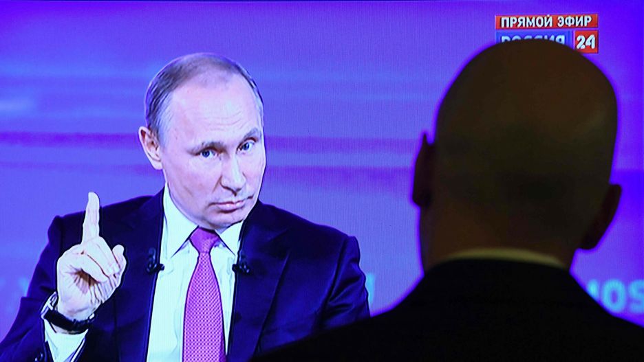 Rosjanie, za zgodą Władimira Putina, atakują w ostatnich dniach polskie władze