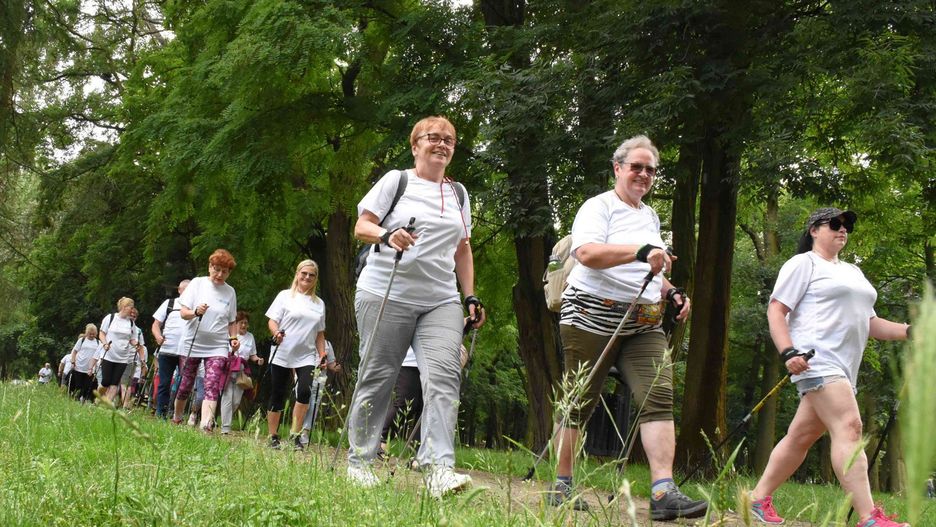 Spacer nordic walking po Solankach z Fundacją Uzdrowisko Solanki Pro Zdrowie w Inowrocławiu