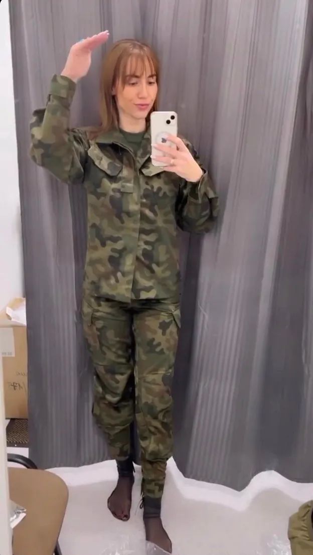 Marianna Schreiber podczas szkolenia wojskowego