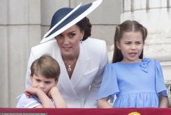 Na pogrzebie królowej nie było Louisa. Powód jest prozaiczny