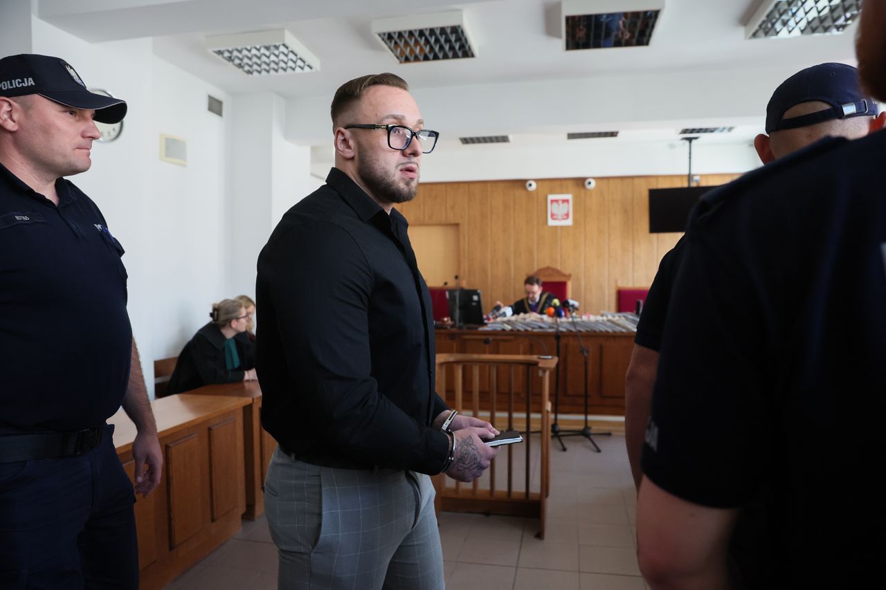 Łukasz Żak ma zapłacić milion. Co, jeśli nie ma pieniędzy? Prawniczka wyjaśnia