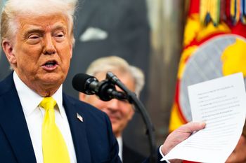 Trump nakłada 25-proc. cła na dwa kraje. Termin podał w listach