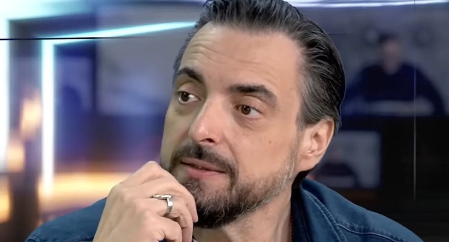 Cięcia u Sekielskich. Zawieszono dwa programy na YouTube [NASZ NEWS]