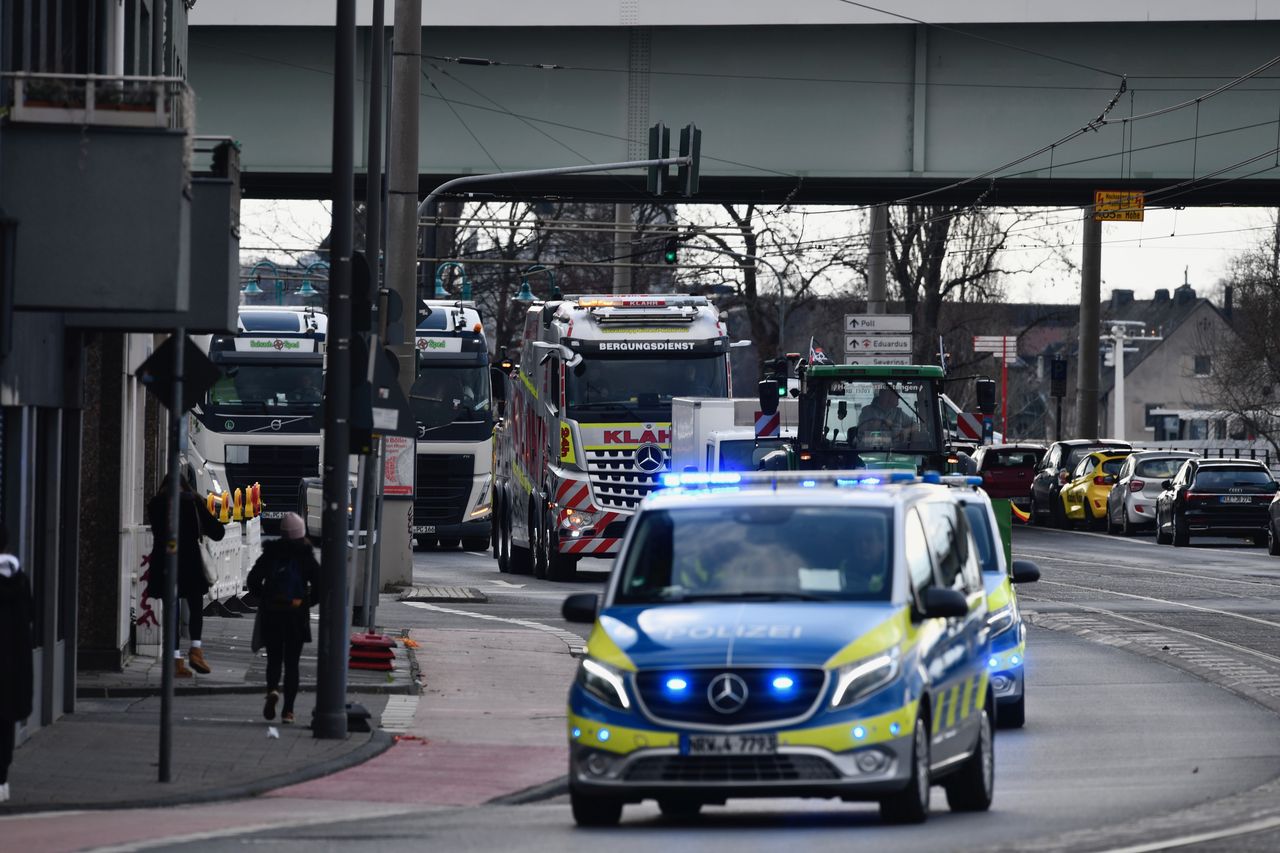Berlin's traditional leftist ceremony turns hostile: 21 police officers injured