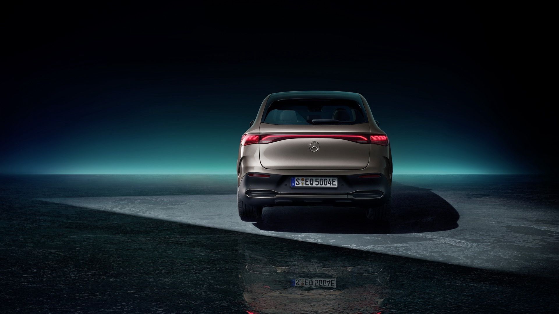 Mercedes EQE SUV