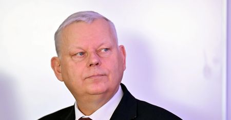 Alarm i pilna ewakuacja biura Suskiego. Podano powód