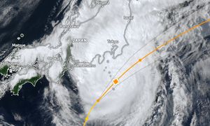 Potężny tajfun zbliża się do Japonii. Uderzy w czasie Srebrnego Tygodnia