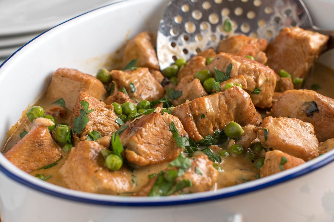 Zamiast zwykłego gulaszu robię ten po francusku. Porcja na dwa dni znika podczas jednego obiadu