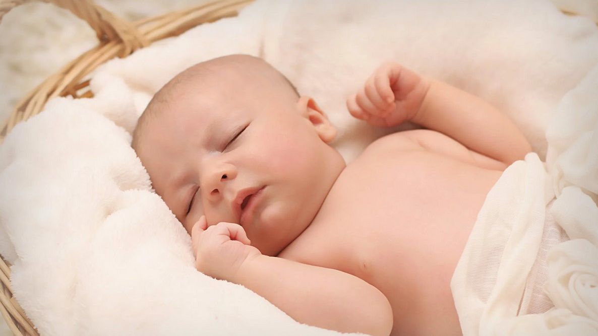 Do kiedy karmić dziecko w nocy?