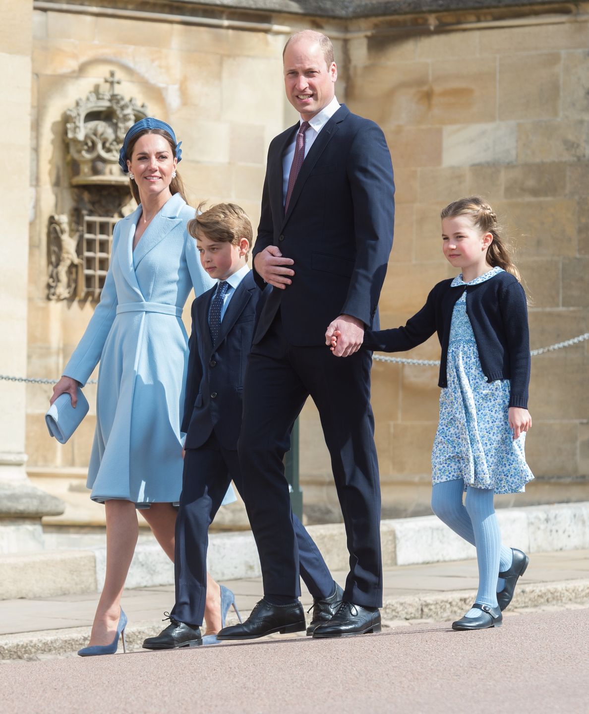 Kate Middleton i książę William z dziećmi