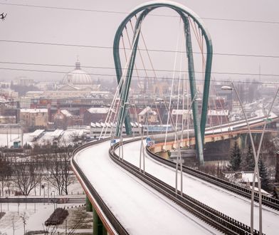 Bydgoszcz. Most Uniwersytecki grozi zawaleniem, trasa zamknięta