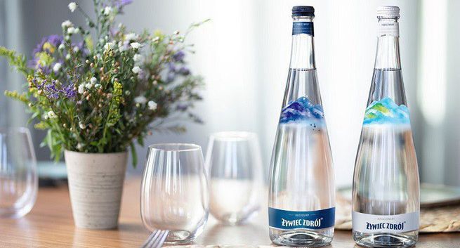 Żywiec Zdrój zaczyna sprzedawać wodę w szklanych butelkach
