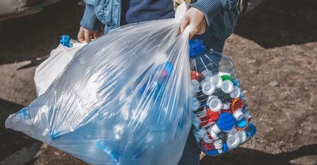 Nowy podatek. Produkty w plastiku będą droższe