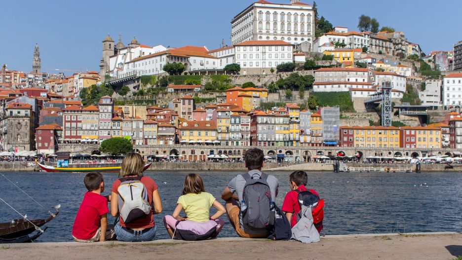Portugalia kusi turystów przez cały rok