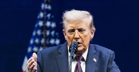 Trump zwiększa presję na Rosję. Wzywa UE do nałożenia ceł