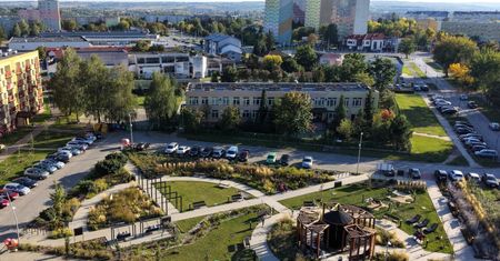 Ostrowiec dostał rekordowe 48,8 mln zł. Zmiany obejmą osiedla, szkoły, parki i Gutwin