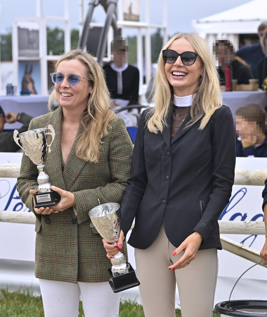 Karolina Ferenstein-Kraśko i Agnieszka Woźniak-Starak w Gałkowie