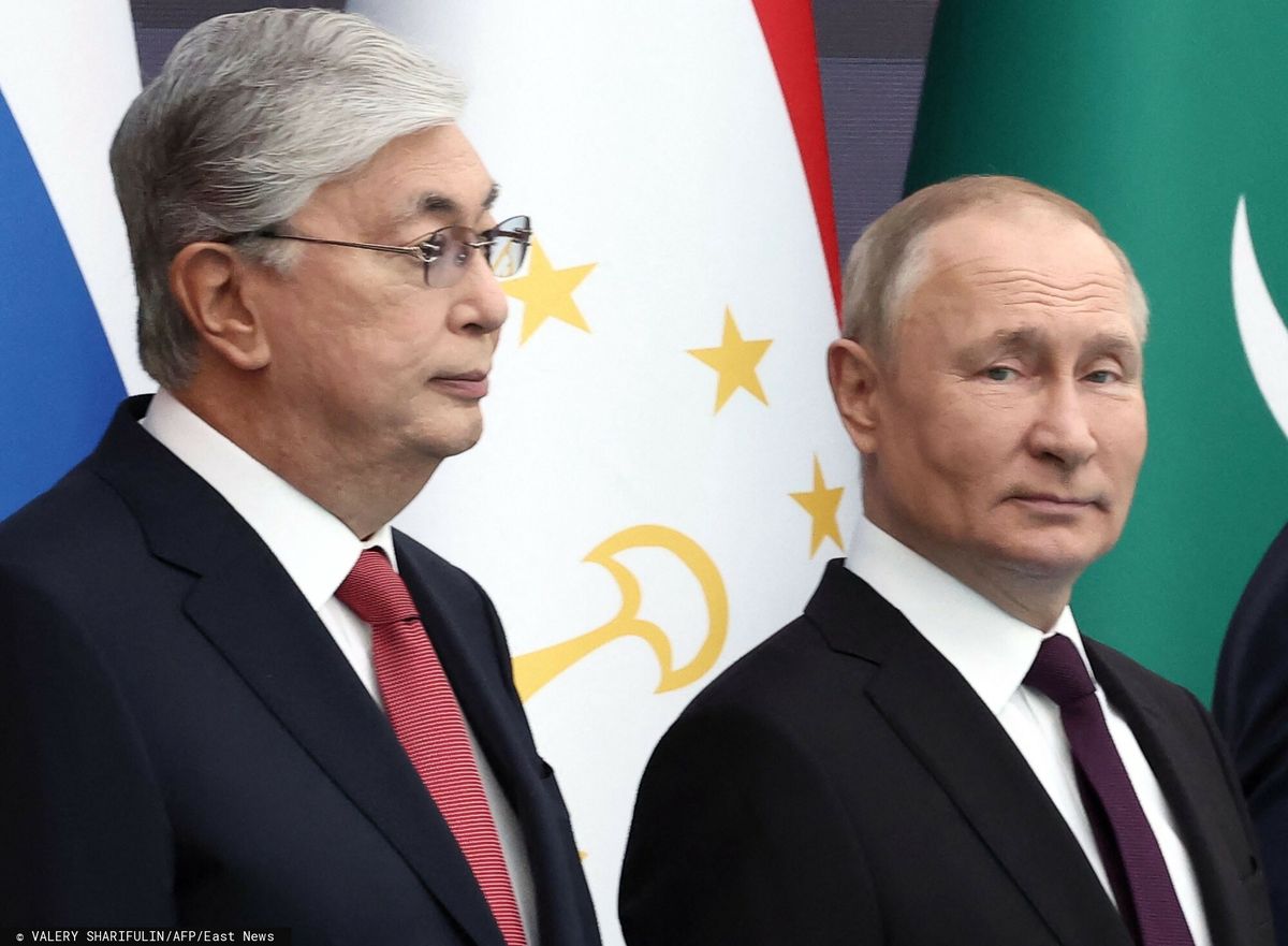 Prezydent Rosji Władimir Putin oraz Prezydent Kazachstanu Kasym-Żomart Tokajew
