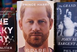 Kolejki po pamiętnik Harry'ego. "Zdrada narodowa"