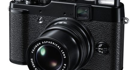 Fujifilm FinePix X10 i Z950EXR, czyli półprofesjonalista i dotykowiec