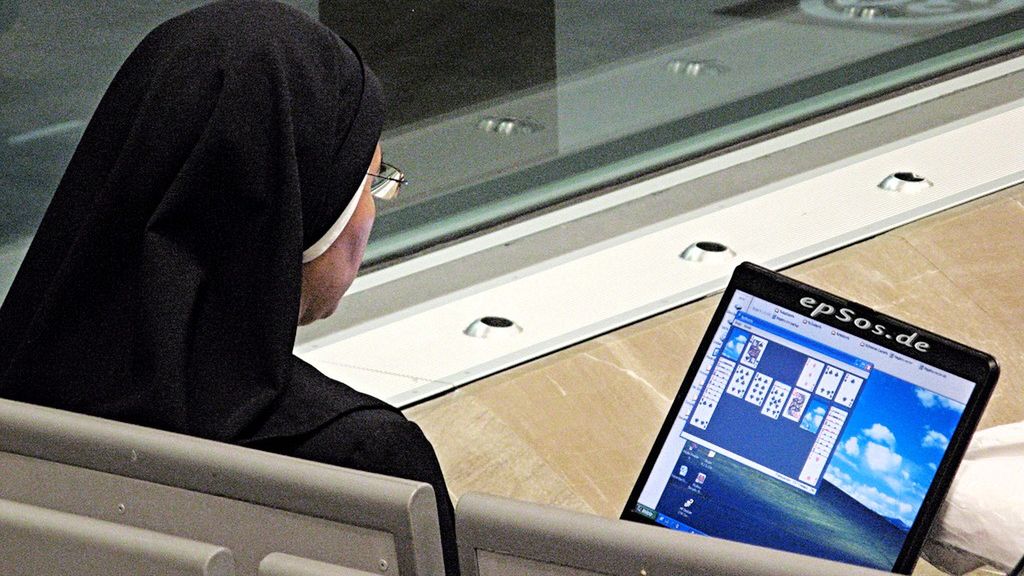 Biblia podstawowym narzędziem informatyka? 1