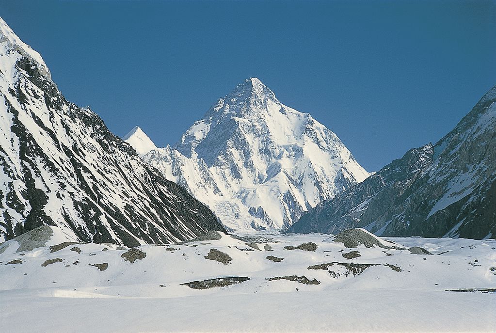 Wejście na K2 zimą. Trzech wspinaczy uznanych za zaginionych