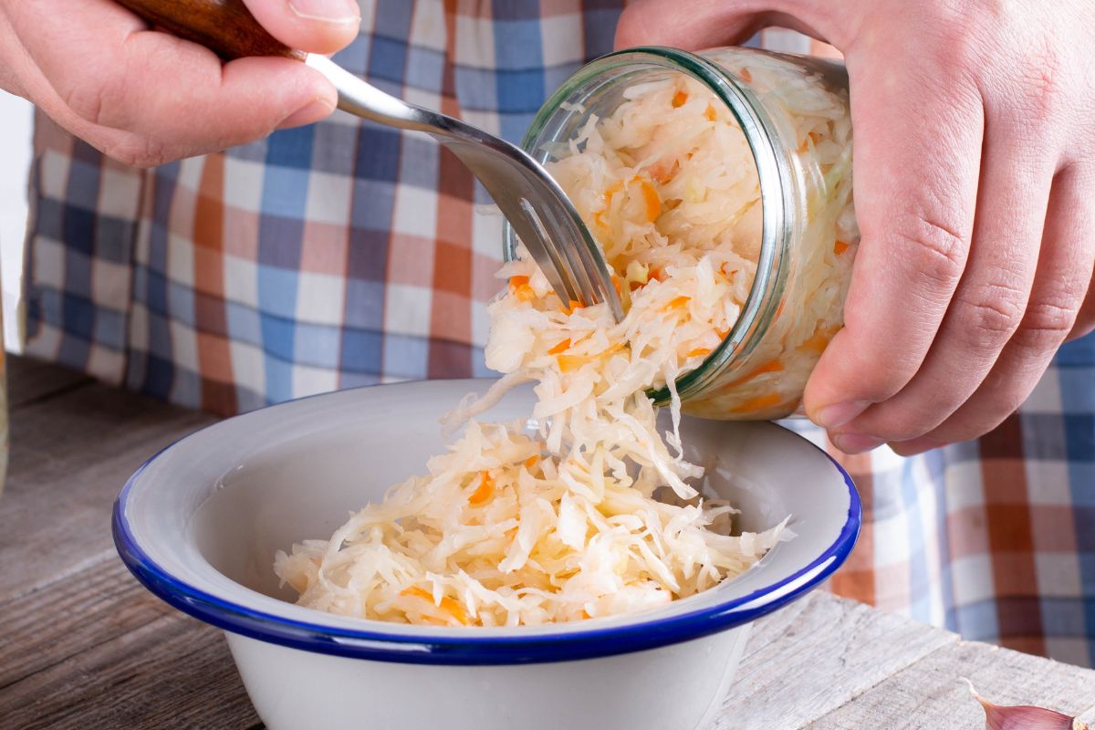 Weź kapustę kiszoną i zrób z niej smarowidło do chleba. To najzdrowsza pasta, jaką znam