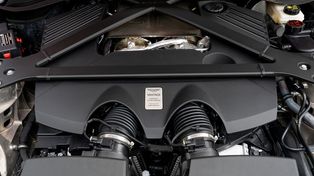 Aston Martin opóźni pierwszy samochód elektryczny