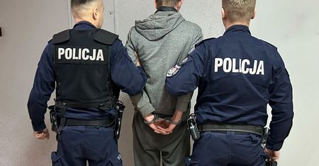 Awanturował się w autobusie. W torbie miał ponad 2 kilogramy narkotyków