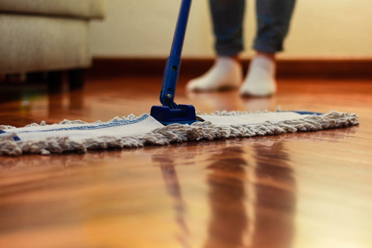 Shaving foam secrets: Get your floors sparkling clean