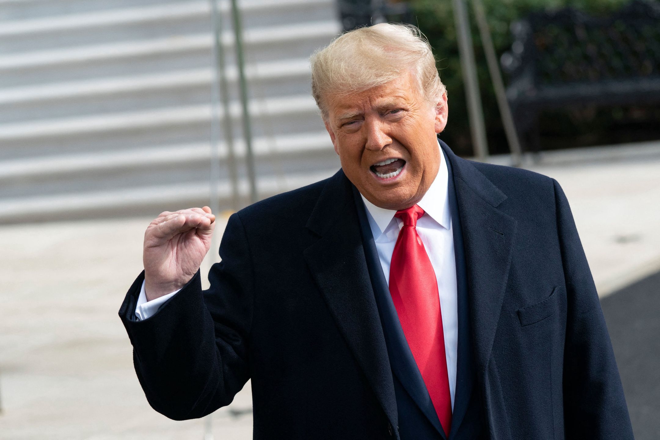 Nastolatki wzruszają się losem Barrona Trumpa