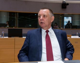 Marian Banaś zawiadamia prokuraturę. Chodzi o zastępcę prezesa NIK