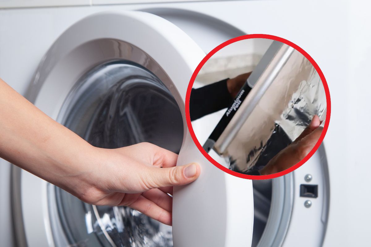 Throw aluminum foil balls into the washing machine.